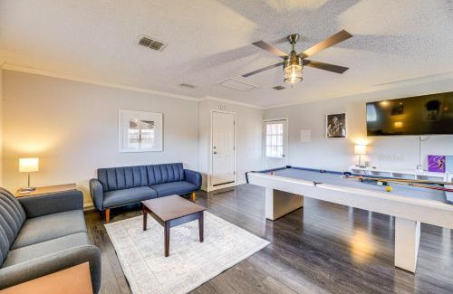 Bay Area Casa | Game Room and Grill Family Home in Corpus Christi!