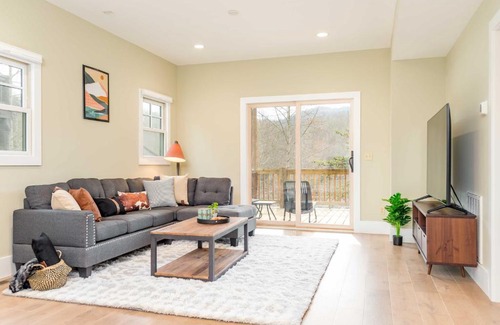 Cullowhee Casa | Game Room and Wraparound Decks Cullowhee Home!