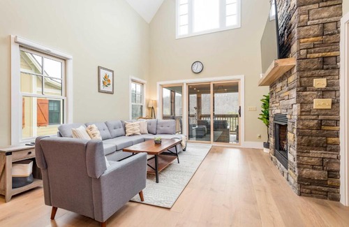 Cullowhee Casa | Game Room and Wraparound Decks Cullowhee Home!