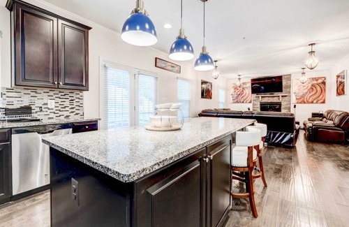 Washington Casa | Game Room + Gym: Downtown DC Home!