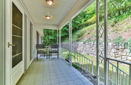Asheville Casa | Game room, hot tub, just 7 miles to downtown Asheville!