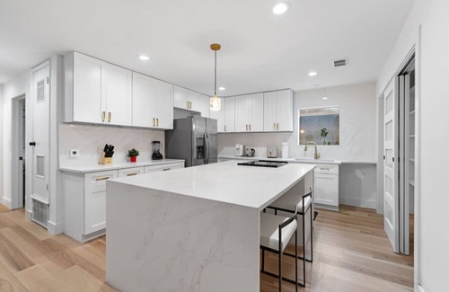 Austin Apartamento | Game Room - Modern Beautiful Home