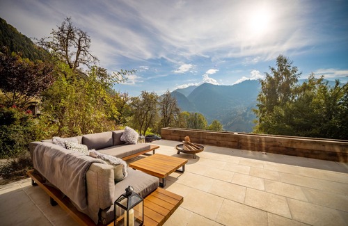 Saint-Jean-dʼAulps Chalet De Esquí | Beautiful luxury chalet with hot tub and stunning panoramic mountain views