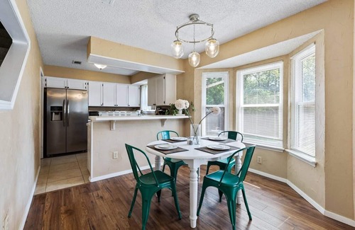 Watauga Casa | Gameroom! Air Hockey Arcade NFLX WIFI Boardgames