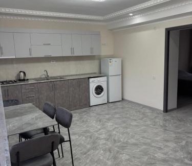 Kaputan Casa | Gandzaqar Hyuratun
