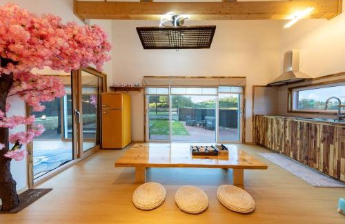 Jumunjin-eup Casa | Gangneung Ryokan Sodolhyangho