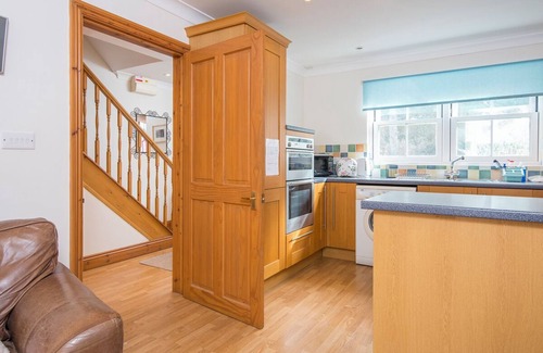 Little Haven Casa | Gannet House, Holiday Home Little Haven, Sleeps 6, 3 bedrooms, bathrooms