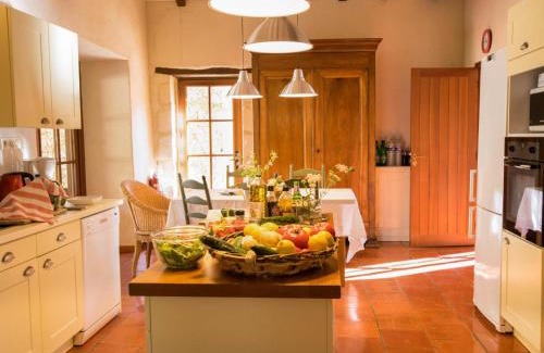 Issac Casa | Gapard La Grange