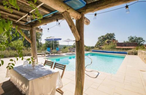 Issac Casa | Gapard La Grange