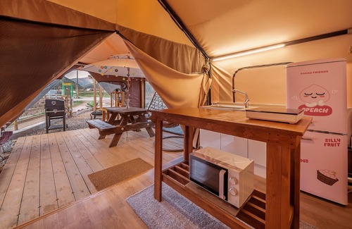 Buk Casa | Gapyeong Iluglamping