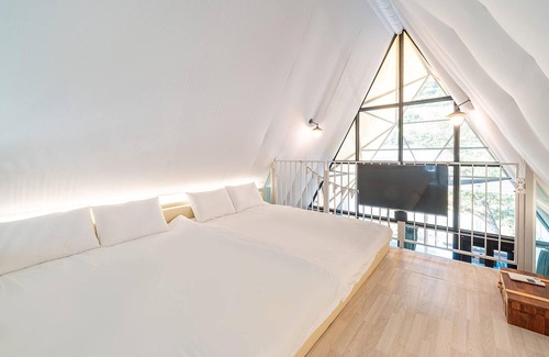 Buk Casa | Gapyeong Iseom Poolvilla Pension