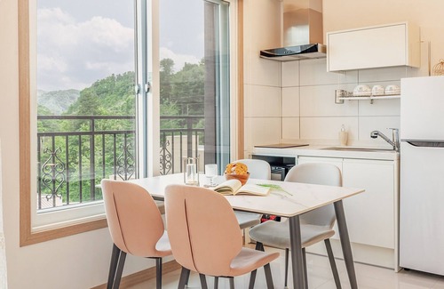 Gapyeong Casa | Gapyeong Ribbon Spa Pool Villa