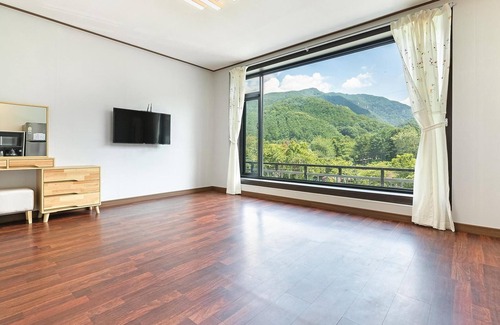 Seorak Casa | Gapyeong San Are Pension