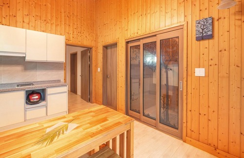 Buk Casa | Gapyeong Sanchaek Glamping Pension