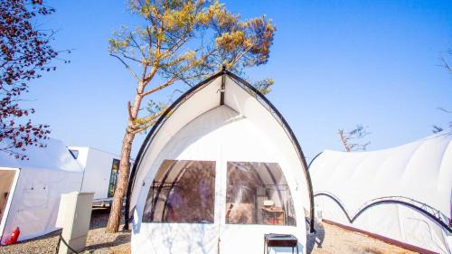 Seorak Casa | Gapyeong The Camp Caravan Glamping