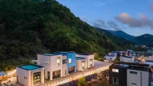 Buk Casa | Gapyeong Villajia Spa Pension