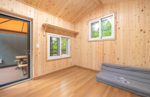 Seorak Casa | Gapyeong Yumyeongsan Gomone pet Camping