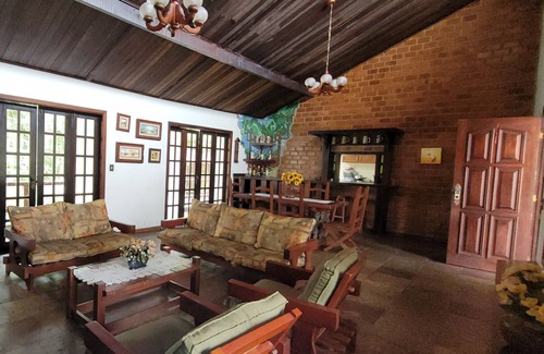 Vila dos Pescadores Casa | Garatucaia House with pool a few meters from the beach