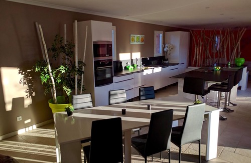 Rousson Villa | GARD - Cerca de Uzès - Villa estándar de 8 personas - Silencioso - Piscina - Petanca - Vista