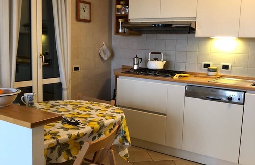 Monte Apartamento | GARDA LAKE LANDSCAPE - Apartamento en Villa con jardín y piscina privada