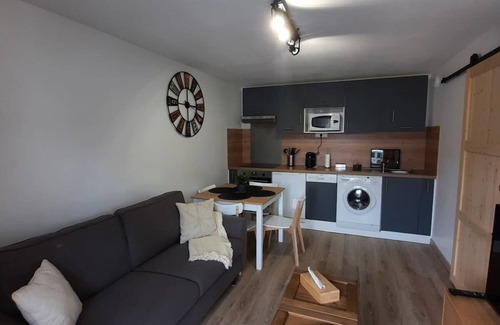 Villers-sur-Mer Apartamento | Garden apartment 50m from the sea!