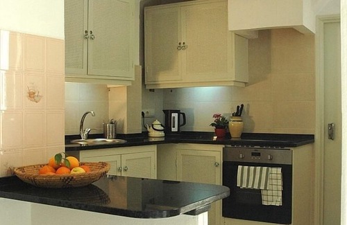 Tavira Apartamento | Apartamento con jardín en elegante y espaciosa casa antigua de Tavira, ubicación perfecta