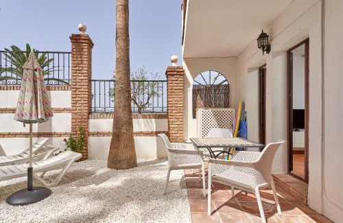 Frigiliana Apartamento | Garden Apartment in Frigiliana
