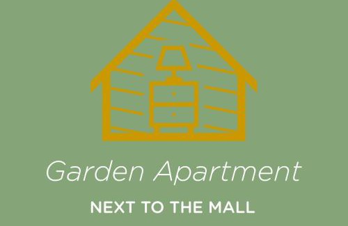 Amarousion Apartamento | Garden Apartment next to the Mall -Private Parking