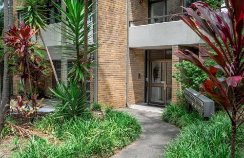 Cremorne Apartamento | Garden Apartment with Large Outdoor Areas.
