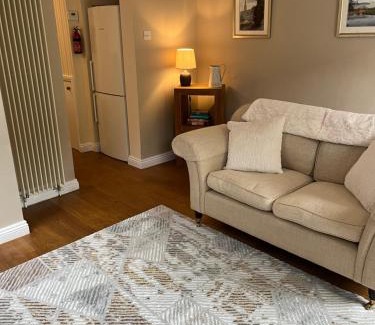 Salisbury Apartamento | Garden Flat near train station