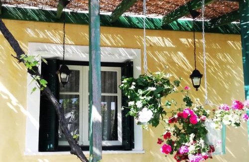 Kanoni Casa | Garden House in Corfu
