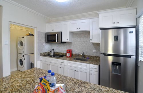 Eastwood Park Apartamento | Garden of Bliss#3, Your Home away from Home