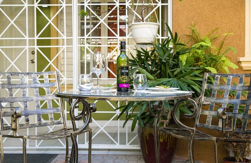 Eastwood Park Apartamento | Garden of Bliss#3, Your Home away from Home