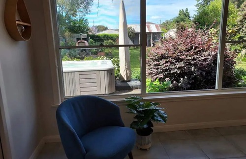 Doonside Casa | Garden of Eden Boutique Cottage and Spa