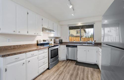 Bull Mountain Apartamento | Garden Park Getaway