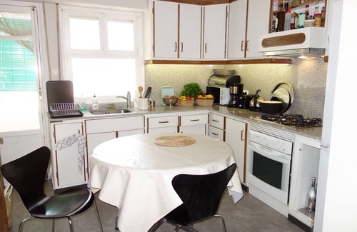 Alicante Apartamento | Garden Penthouse Mercado Alicante, 70m2 de terraza tranquila y soleada