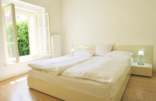 Hradcany Apartamento | Garden Residence Prague Castle