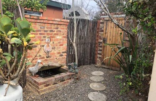 Vredefort Apartamento | Garden Room At Schilbach House