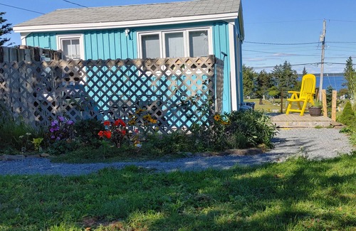Feltzen South Cabina | Garden Shed Camp @ Off the Beaten Trail
