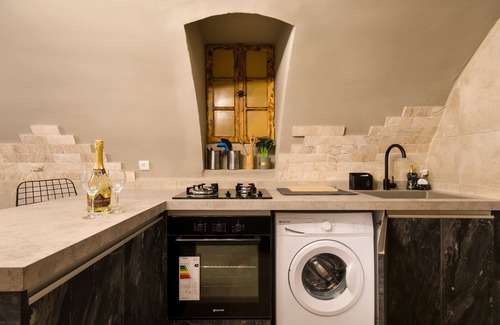 Haifa Apartamento | Garden Suite & near The Baha'i Gardens
