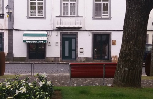 Horta Apartamento | APARTAMENTO CON VISTA AL JARDÍN
