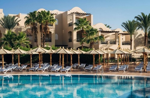 Sharm El Sheikh Complejo | Garden View Room – Steps from Nubian Beach & Tranquil Waters