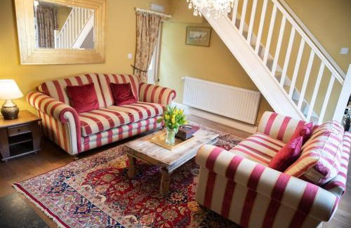Hallington Casa | Gardeners Cottage