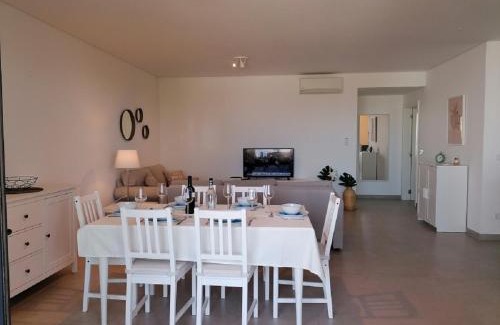 Vilamoura Apartamento | Gardens Side By FHR piscina, parking