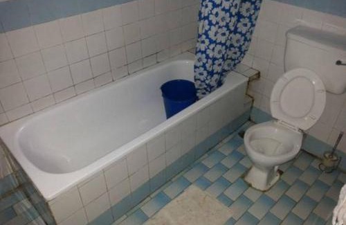 Asaba Cabina | Garentiti Apartment-Gold Room