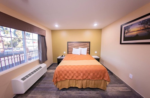 Westmont Hotel | Garey Motel