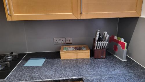 Finchley Apartamento | Garland Spacious 4 Bedroom House With Garden And Parking