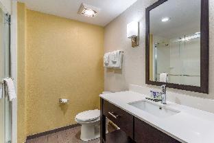Clarksville Hotel | Garner Hotel Clarksville Northeast by IHG