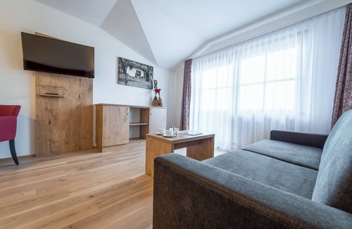 Scheffau am Wilden Kaiser Hotel | Garni Hotel Alpin Scheffau