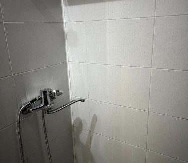 Baile Herculane Apartamento | Garsoniera Aleea Trandafirilor